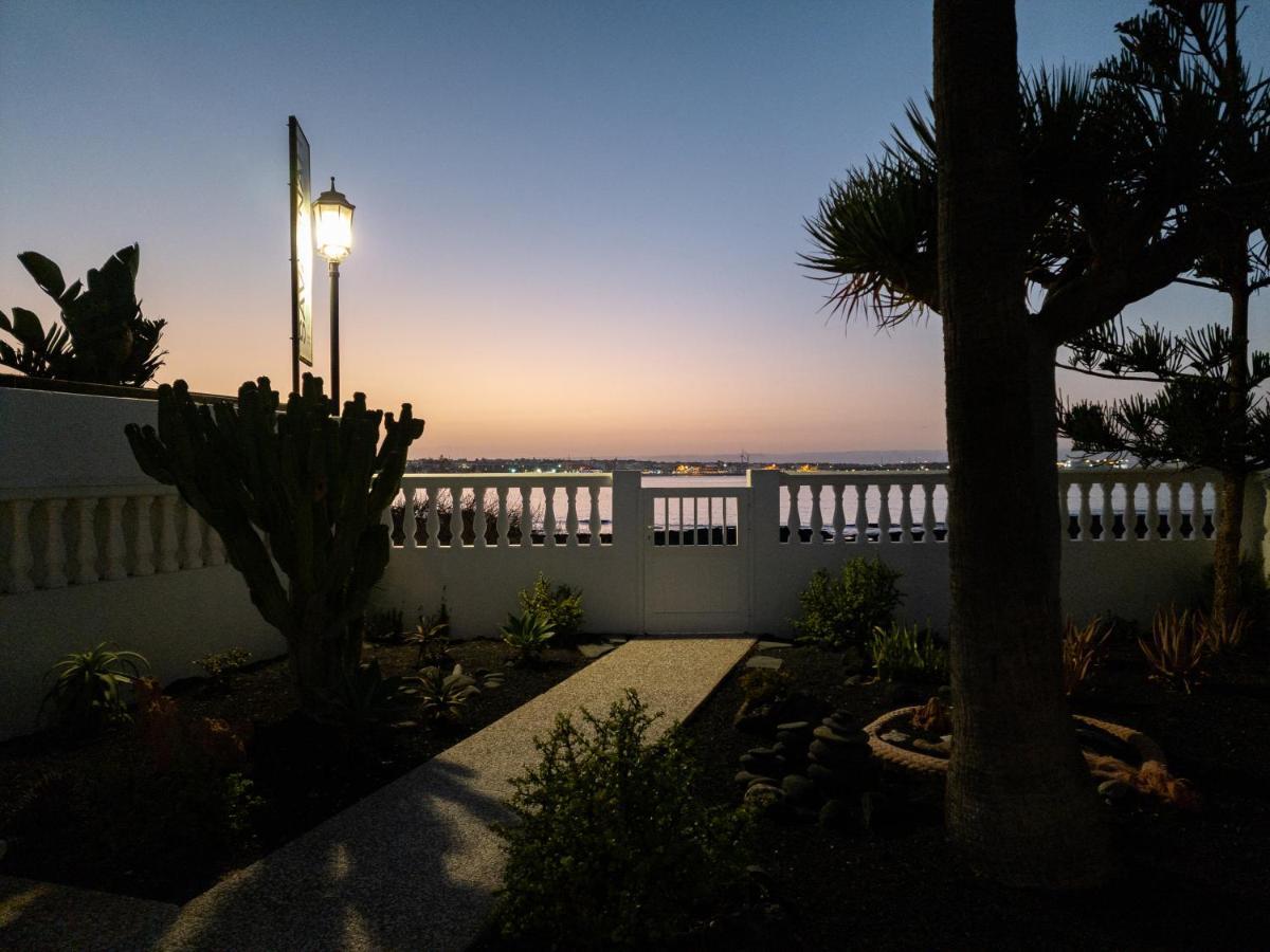 Villa La Maja Beachfront Коралео Екстериор снимка